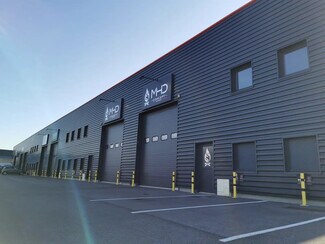 Plus de détails pour Local d'activités à louer