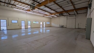 7425 S Harl Ave, Tempe, AZ à louer Photo intérieure– Image 2 sur 2