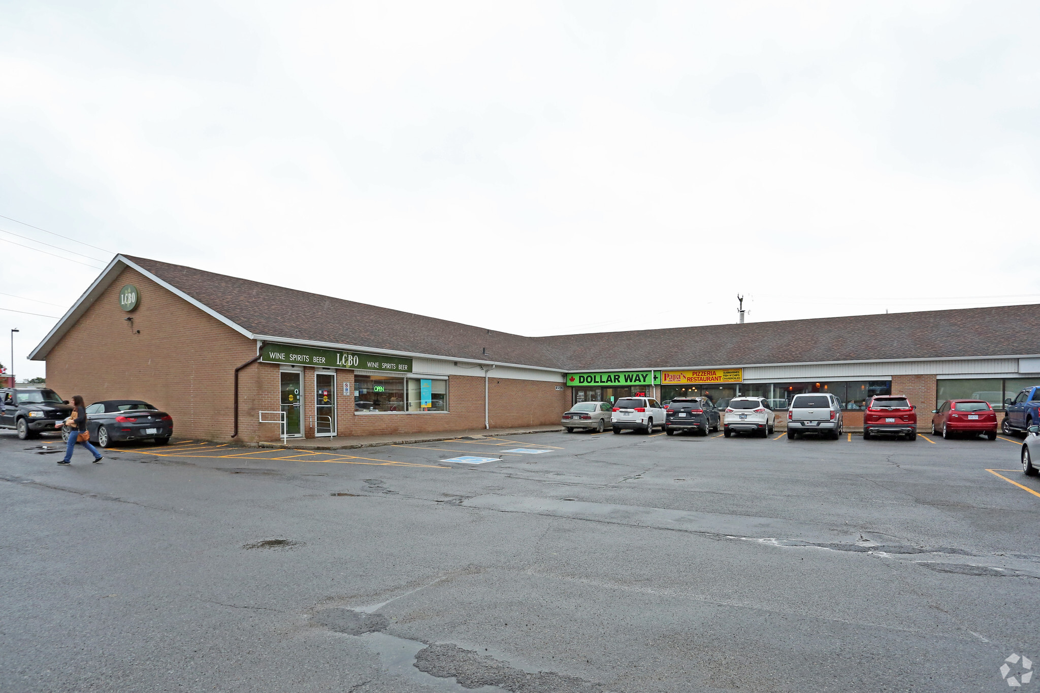 18 Manitou Cres, Loyalist, ON à louer Photo principale– Image 1 sur 5