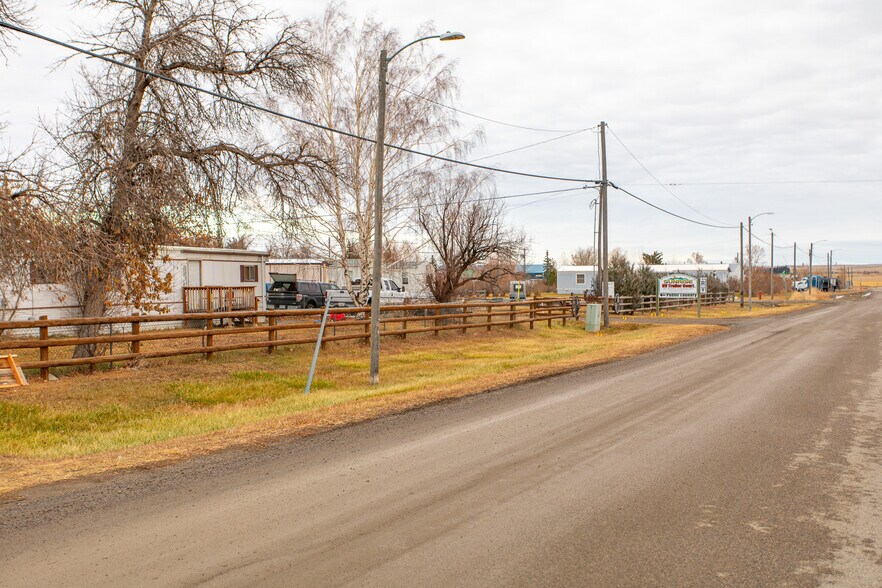 309 S Minnesota St, Conrad, MT à vendre - Photo de l’immeuble – Image 3 sur 24