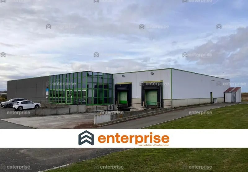Industriel/Logistique dans Breteuil à vendre - Photo de l’immeuble – Image 1 sur 9