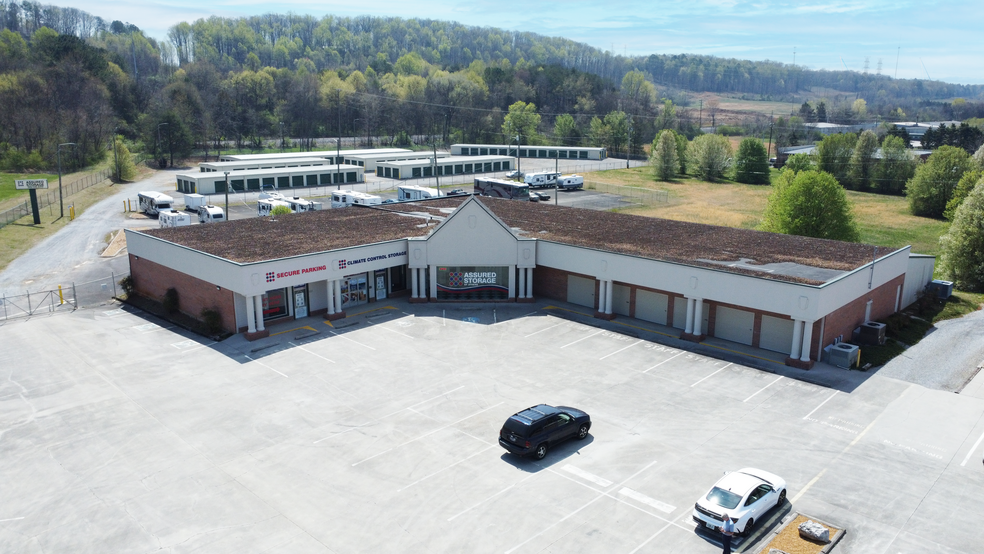 511 Old Riceville Rd, Athens, TN à vendre - Photo de l’immeuble – Image 2 sur 12