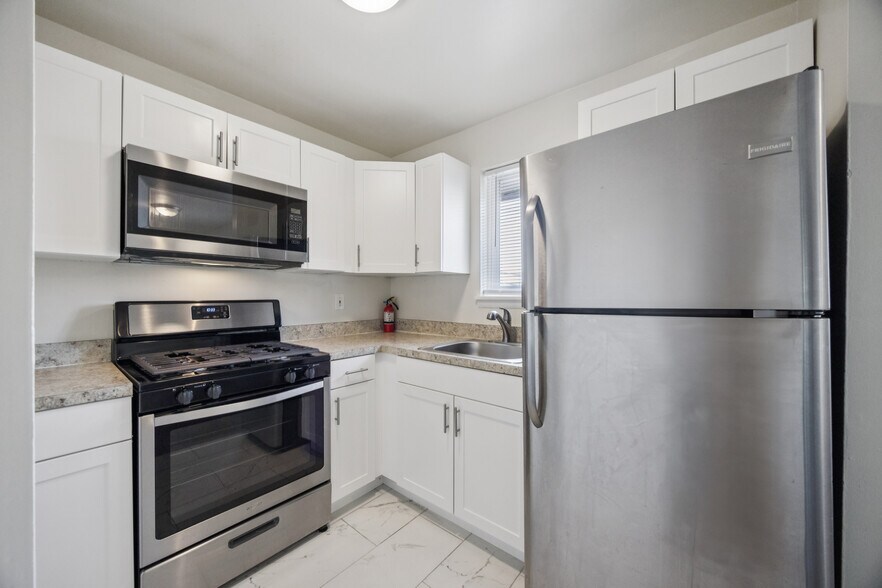 601 Buttonwood Ave, Maple Shade, NJ à vendre - Photo de l’immeuble – Image 3 sur 7