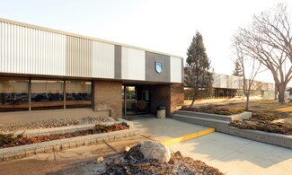 Plus de détails pour 14904 123rd Ave NW, Edmonton, AB - Bureau à vendre