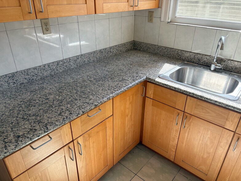 1414 Taraval St, San Francisco, CA à vendre - Photo intérieure – Image 3 sur 19