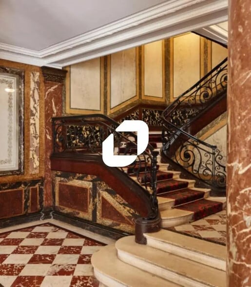 Bureau dans Paris à louer - Hall d’entrée – Image 2 sur 12