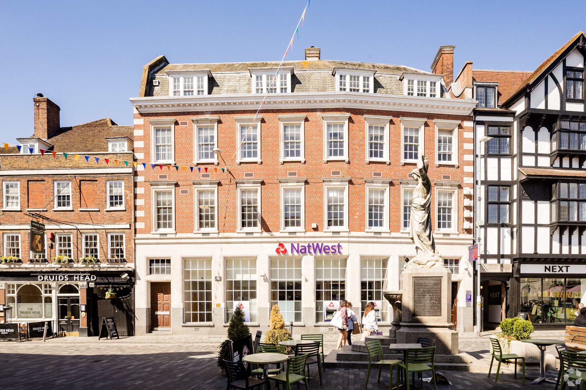 4-5 Market Pl, Kingston Upon Thames à louer Photo de l’immeuble– Image 1 sur 3