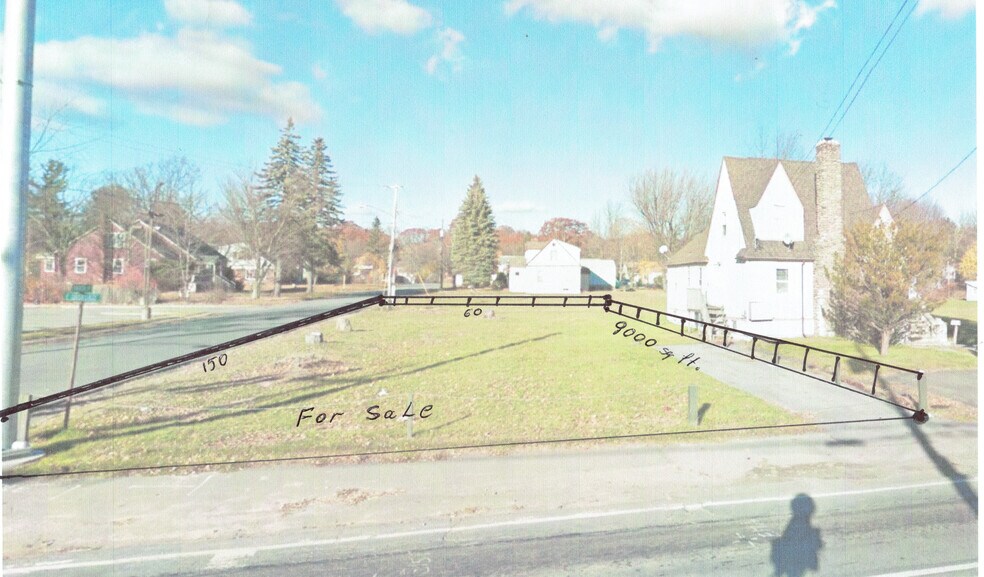 00 E Broadway, Monticello, NY à vendre - Photo de l’immeuble – Image 2 sur 12