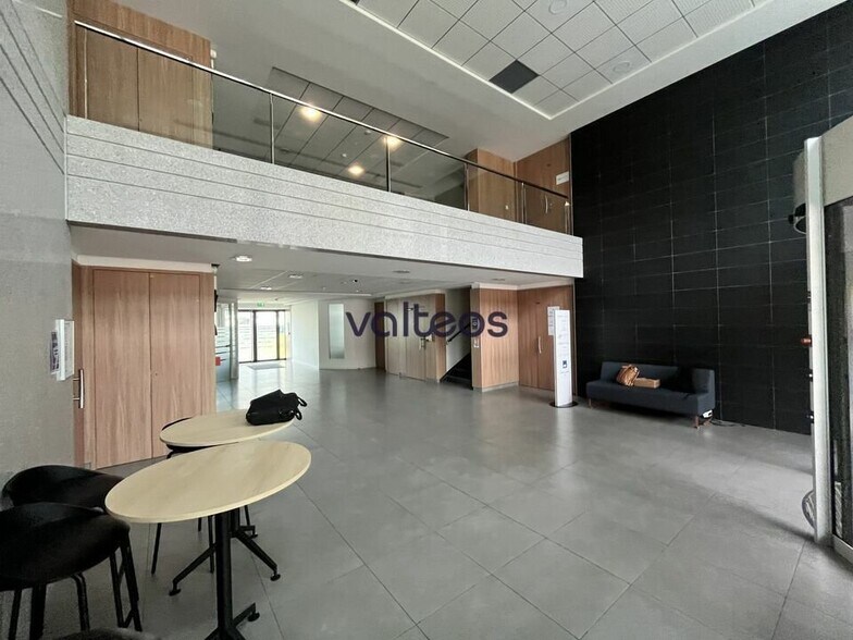 Avenue Georges Pompidou, Balma à louer - Hall d’entrée – Image 3 sur 10