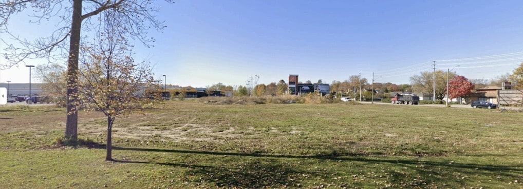 2025 Division Rd, Windsor, ON à louer Photo principale– Image 1 sur 2
