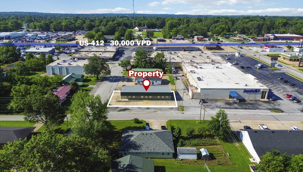 196 E Kenwood St, Siloam Springs, AR à louer - Photo de l’immeuble – Image 2 sur 25