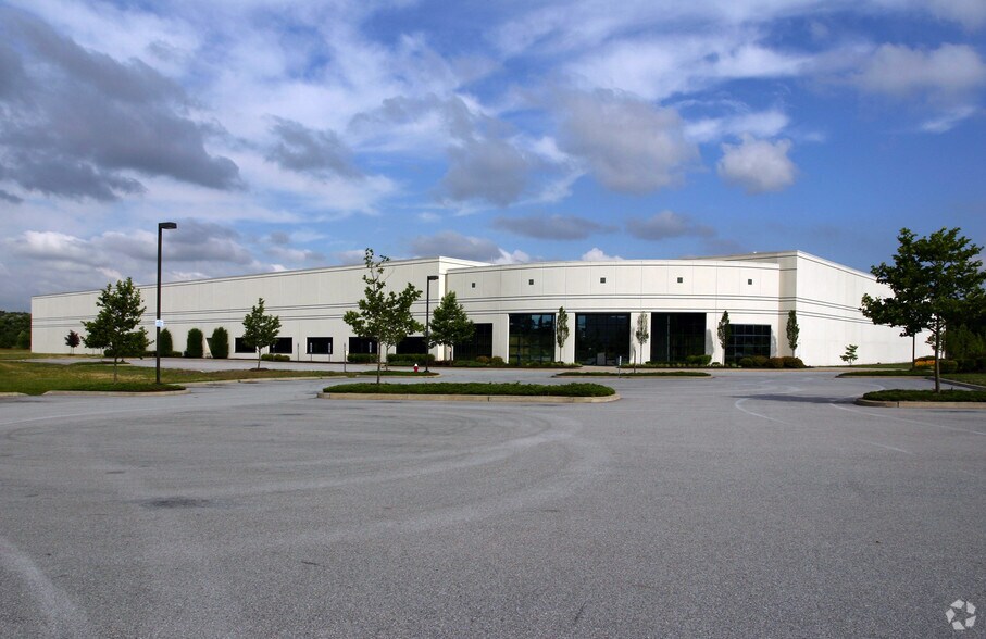 501 Arlington Blvd, Swedesboro, NJ à louer - Photo principale – Image 1 sur 5