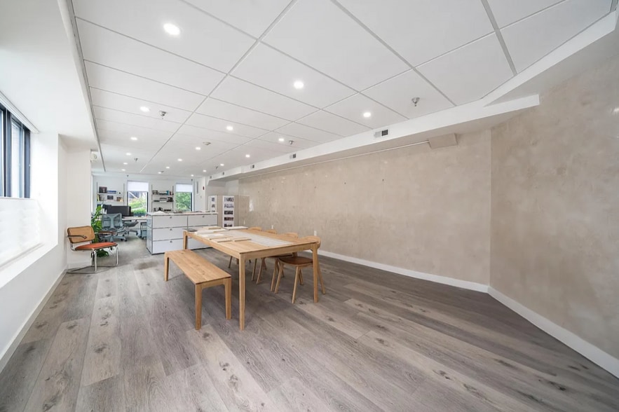 662 1st St, Hoboken, NJ à louer - Photo intérieure – Image 2 sur 7