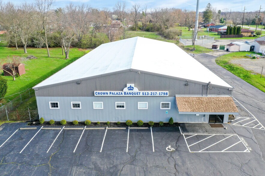 6962 Coles Rd, Middletown, OH à louer - Photo de l’immeuble – Image 3 sur 61