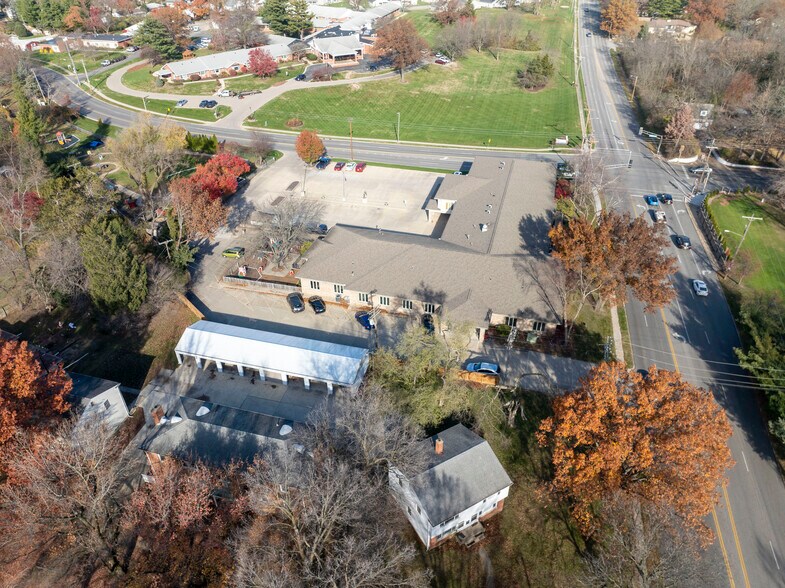 805 Chatham Rd, Springfield, IL à vendre - Photo de l’immeuble – Image 3 sur 37