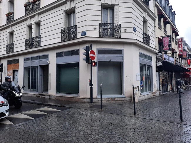 Plus de détails pour 2 Avenue Ménelotte, Colombes - Local d’activités à vendre