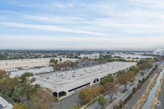7411 Central Ave, Newark, CA - Vue aérienne  vue de carte - Image1