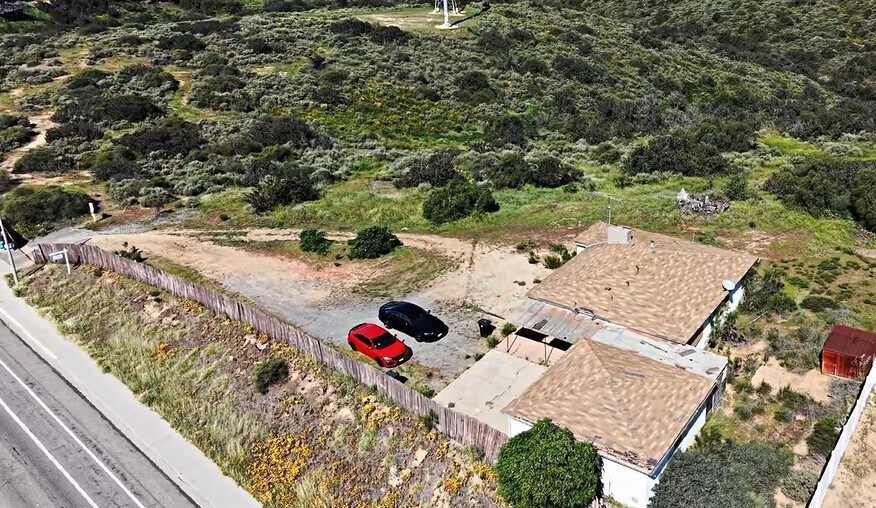 945 E J St, Chula Vista, CA à vendre Photo principale– Image 1 sur 15
