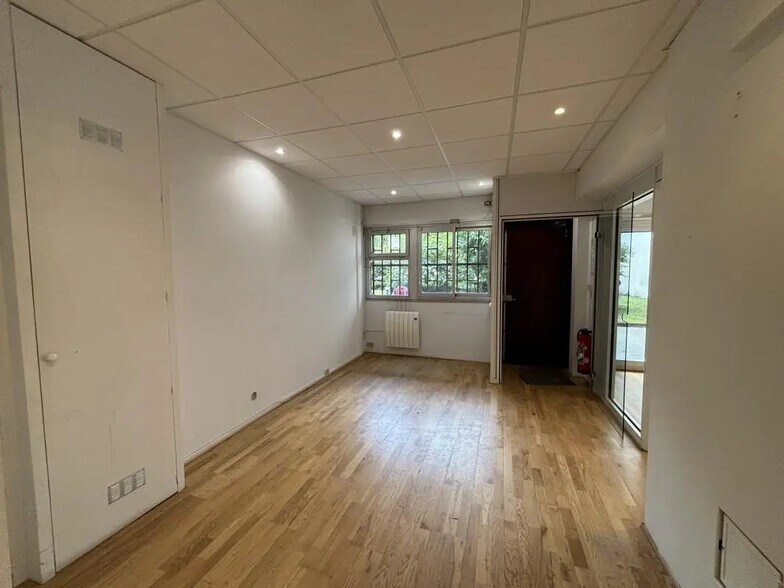 Bureau dans Paris à louer - Photo de l’immeuble – Image 3 sur 6