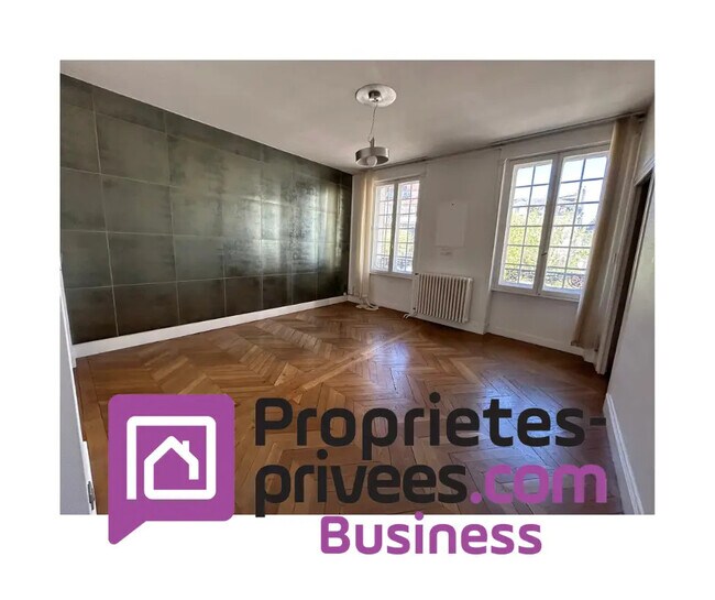 Plus de détails pour Bureau à vendre