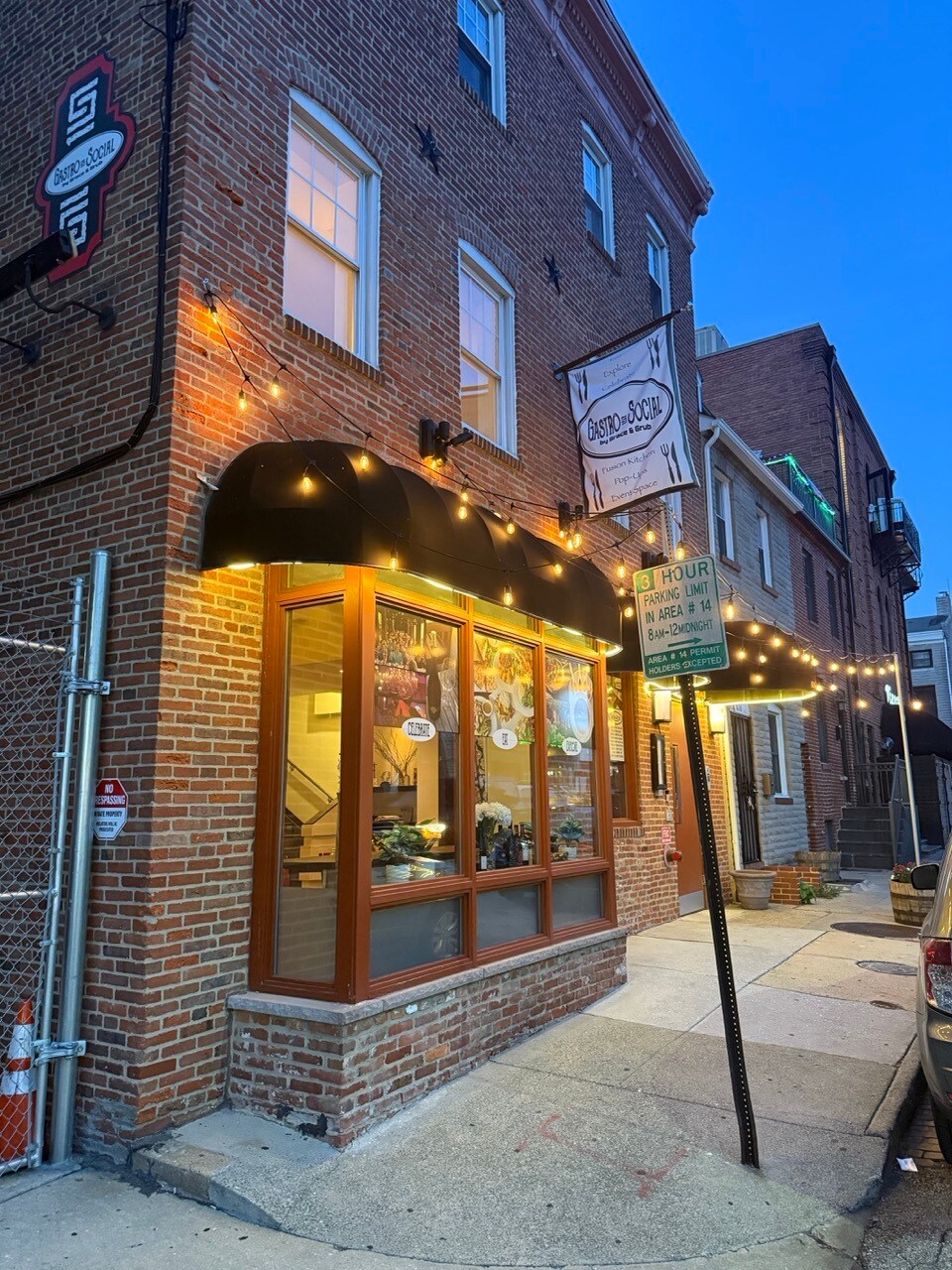 806 Stiles St, Baltimore, MD à louer Photo de l’immeuble– Image 1 sur 13