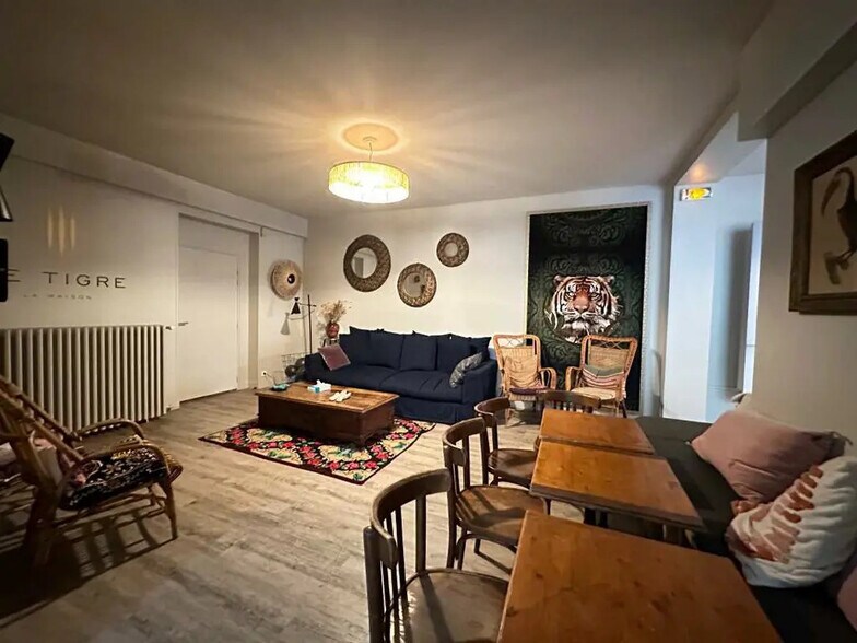 Bureau dans Paris à louer - Photo de l’immeuble – Image 2 sur 7