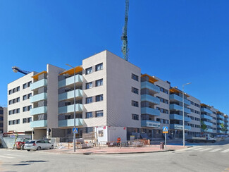 Plus de détails pour Calle Valle del Bustarviejo, 10, Torrejón de Ardoz - Local commercial à louer