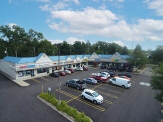 Plus de détails pour 22500-22590 Telegraph Rd, Southfield, MI - Local commercial à louer
