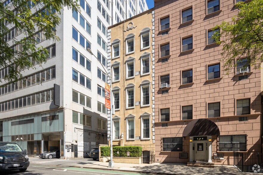 25 E 38th St, New York, NY à vendre - Photo de l’immeuble – Image 3 sur 17