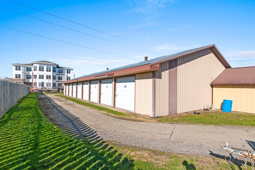 830 S Railroad St, Kimberly, WI à vendre - Photo principale – Image 2 sur 14