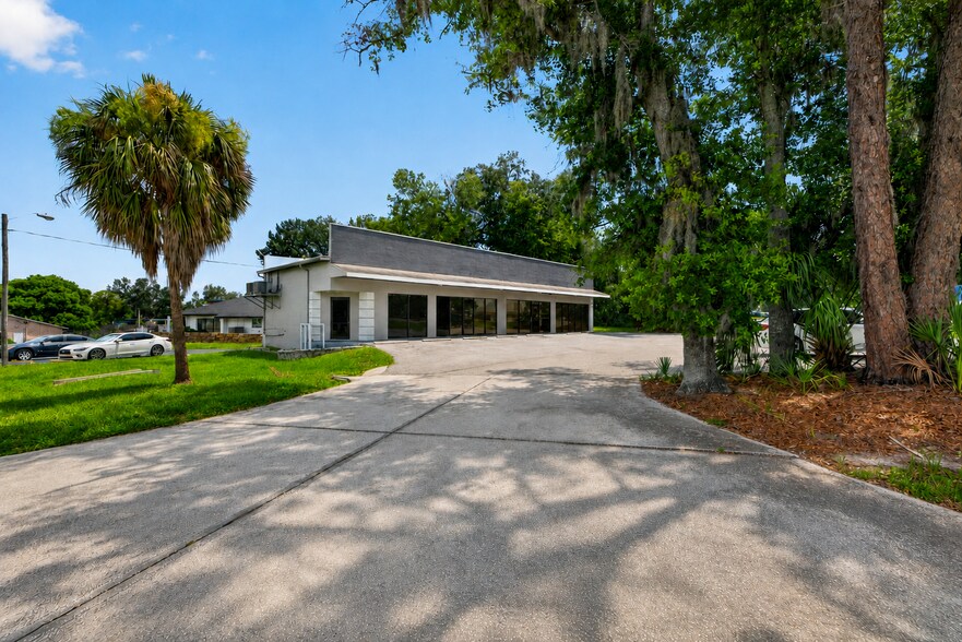 6301-6305 Gall Blvd, Zephyrhills, FL à louer - Photo de l’immeuble – Image 2 sur 8