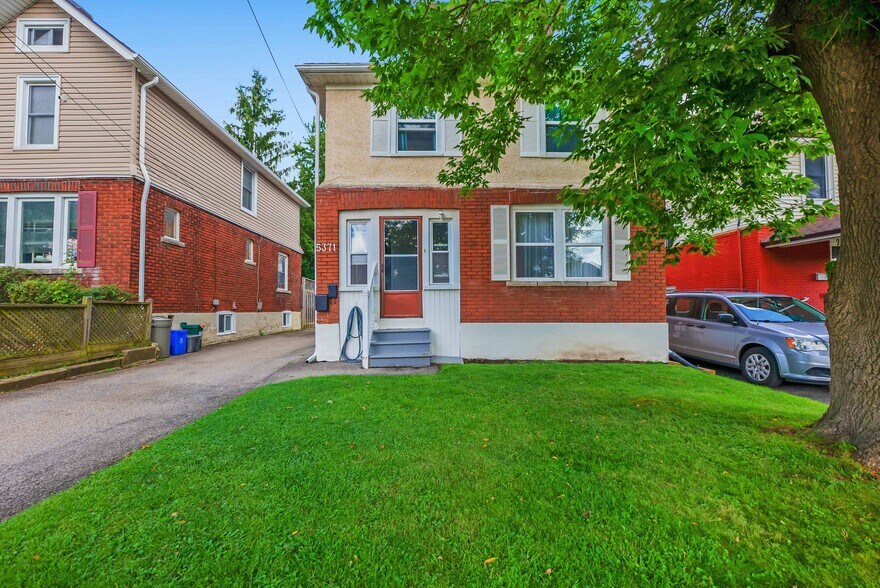 5371 Huron St, Niagara Falls, ON à vendre - Photo de l’immeuble – Image 2 sur 38