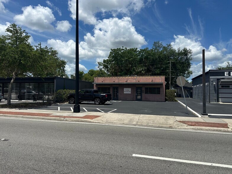 900 S French Ave, Sanford, FL à louer - Photo de l’immeuble – Image 1 sur 6