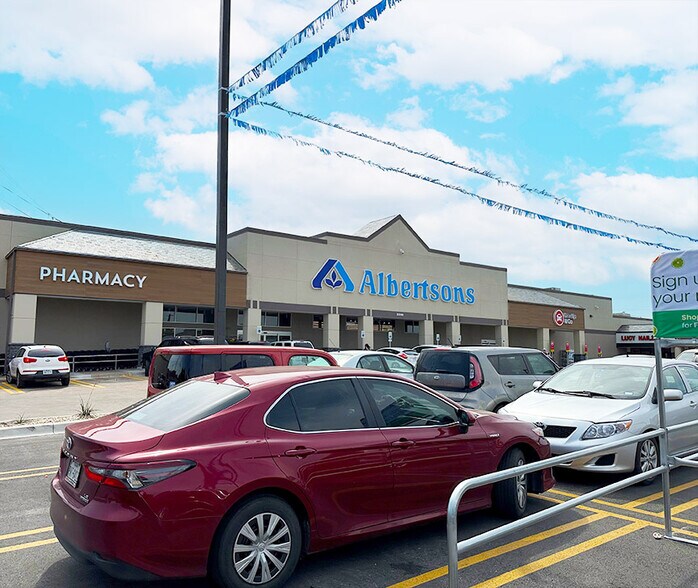 2200 W Shady Grove Rd, Irving, TX à louer - Photo principale – Image 1 sur 5