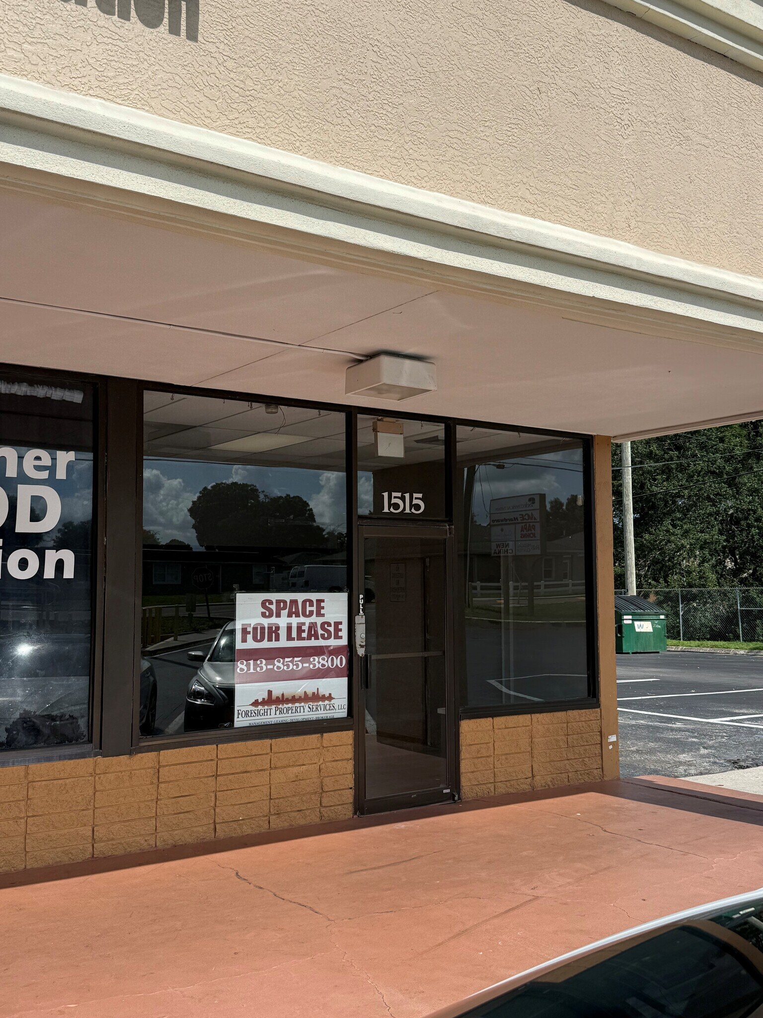 725 Martin Luther King Blvd, Seffner, FL à louer Photo de l’immeuble– Image 1 sur 5