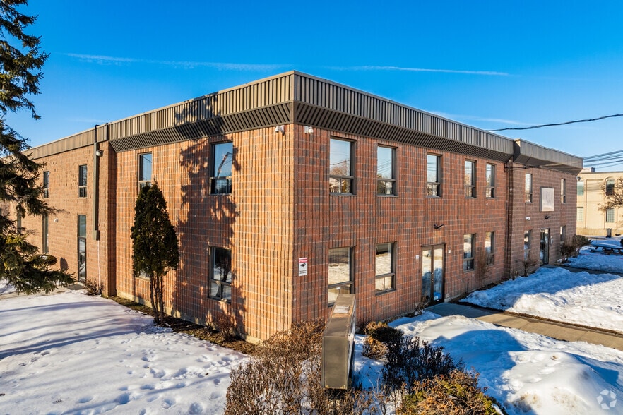 7501-7521 Av M.-B.-Jodoin, Montréal, QC à louer - Aérien – Image 2 sur 3