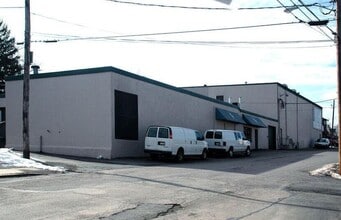 138 W 21st St, Hazleton, PA à louer Photo de l’immeuble– Image 1 sur 1