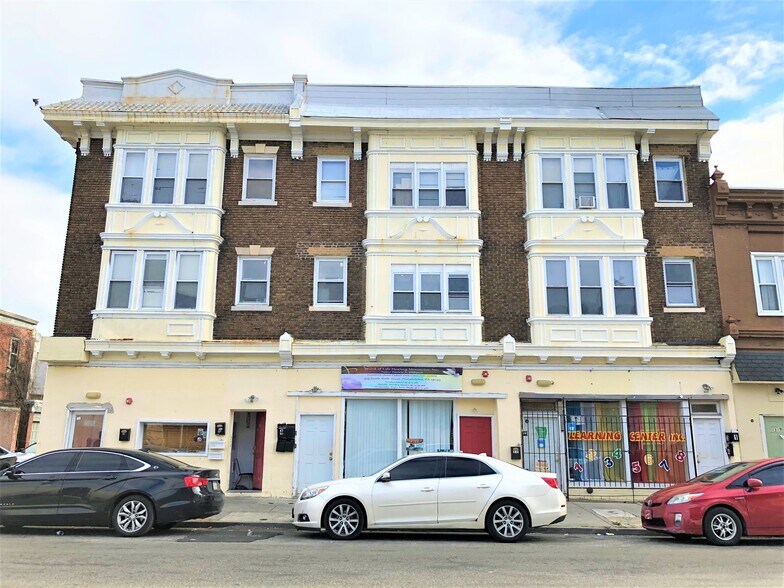 313-317 S 60th St, Philadelphia, PA à louer - Photo de l’immeuble – Image 1 sur 8