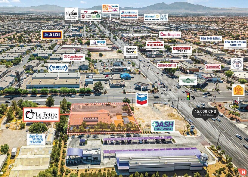 4425 Simmons St, North Las Vegas, NV à vendre - Photo de l’immeuble – Image 3 sur 5
