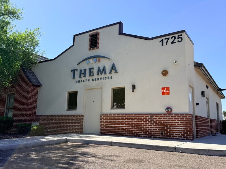 1725 E Osborn Rd, Phoenix, AZ à vendre - Photo de l’immeuble – Image 2 sur 11