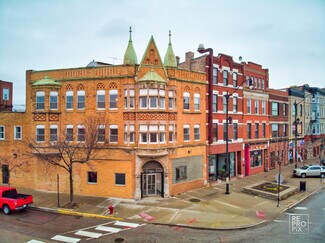 Plus de détails pour 1870 S Blue Island Ave, Chicago, IL - Bureau à vendre