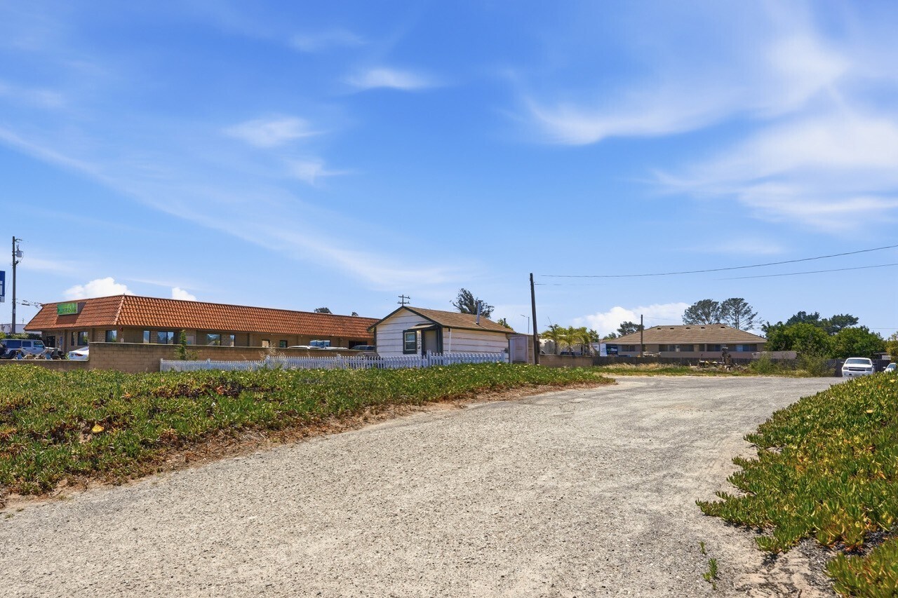 3375 Orcutt Rd, Santa Maria, CA à vendre Photo de l’immeuble– Image 1 sur 7