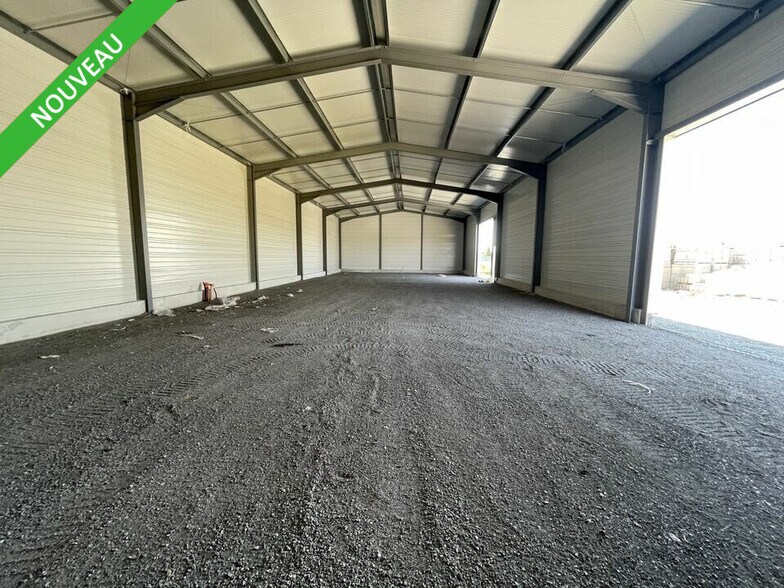 Industriel/Logistique dans Vedène à louer - Photo de l’immeuble – Image 3 sur 4