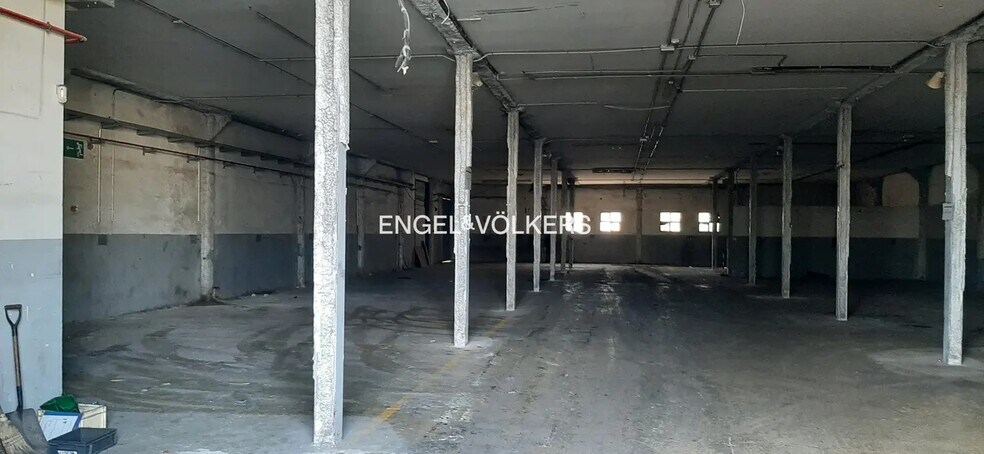 View Photo