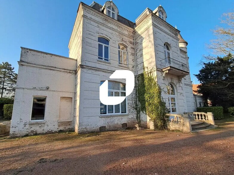 Bureau dans Saint-André-lez-Lille à louer - Photo de l’immeuble – Image 2 sur 10