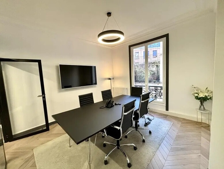 Bureau dans Paris à vendre - Photo de l’immeuble – Image 3 sur 8