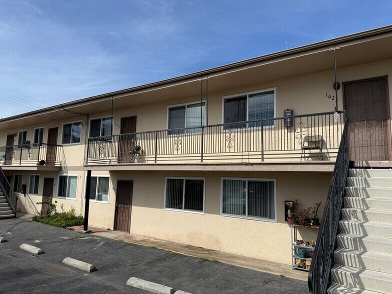 1609-1623 E 10th St, National City, CA à vendre - Photo de l’immeuble – Image 3 sur 13