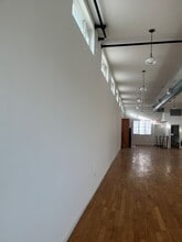 854 Humboldt St, Brooklyn, NY à louer Photo de l’immeuble– Image 1 sur 3