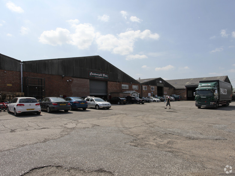Freeman Rd, North Hykeham à louer - Photo de l’immeuble – Image 3 sur 10