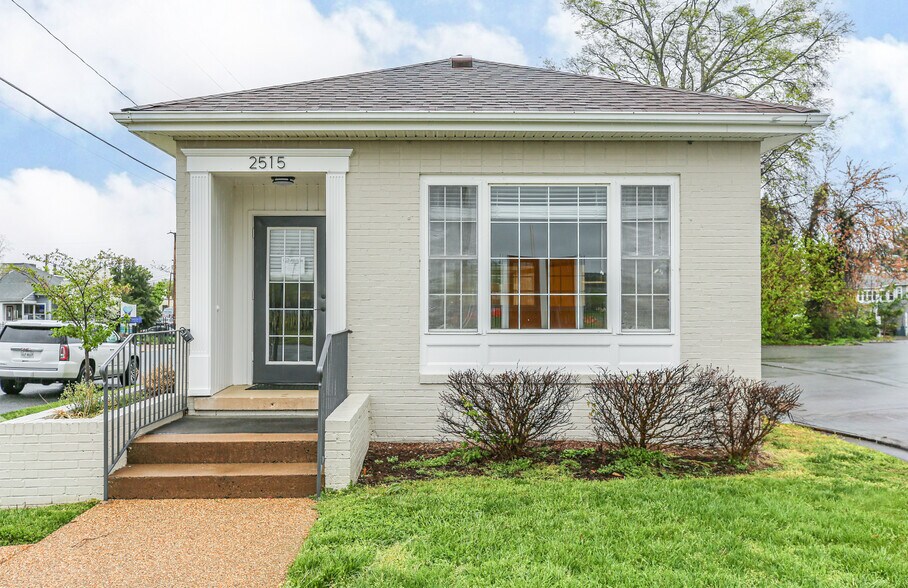 2515 Fall Hill Ave, Fredericksburg, VA à louer - Photo de l’immeuble – Image 2 sur 11